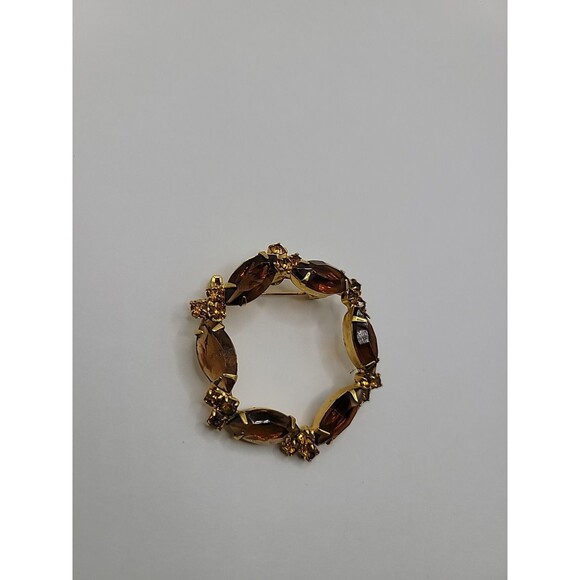 Vintage Brooch Pin Round Gold Tone Brown Yellow Crystals Jewelry Costume - Picture 4 of 13